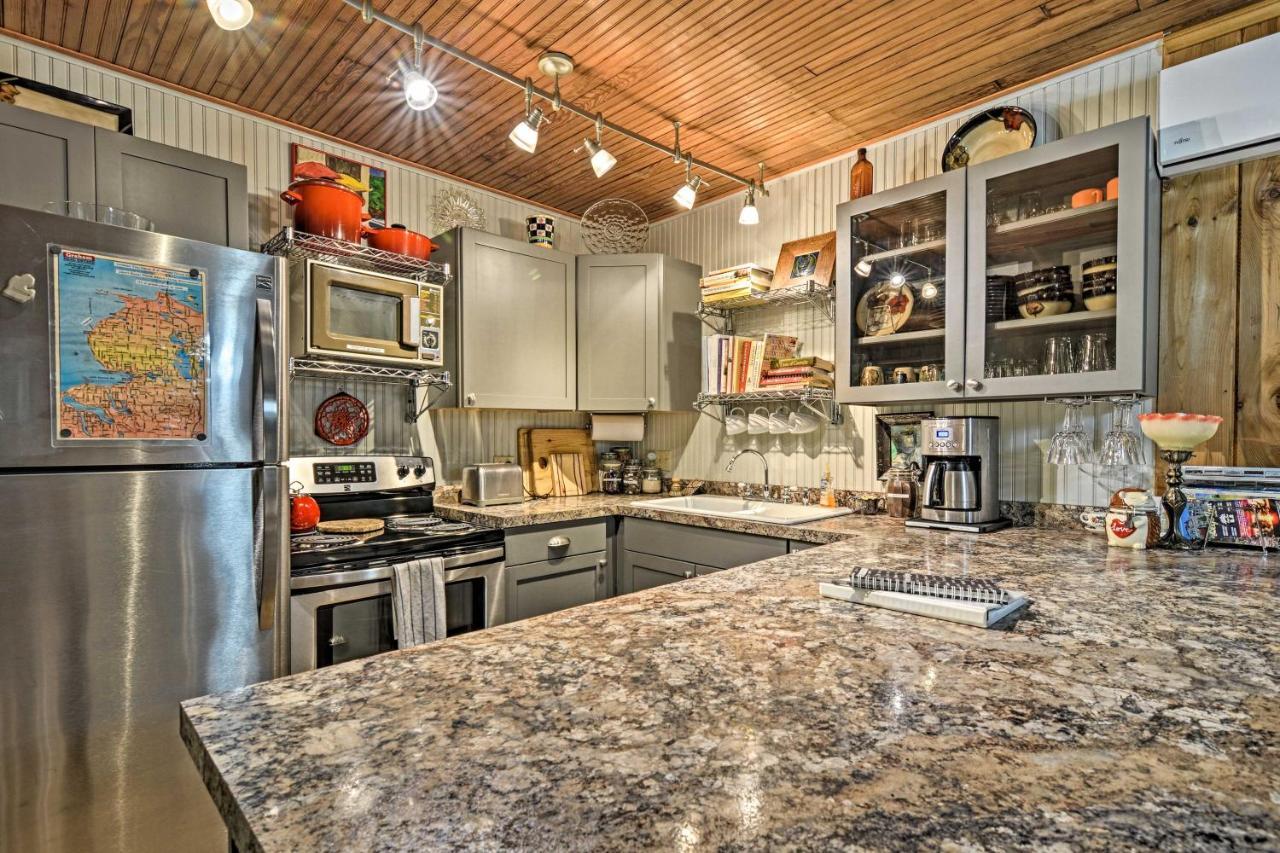 Pet-Friendly One Crow Cottage In Harbor Springs! Esterno foto