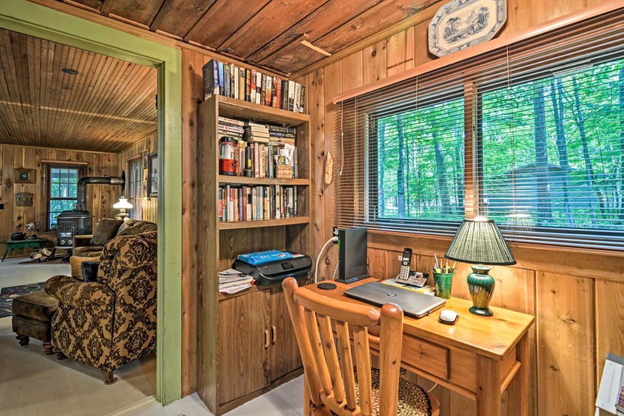 Pet-Friendly One Crow Cottage In Harbor Springs! Esterno foto