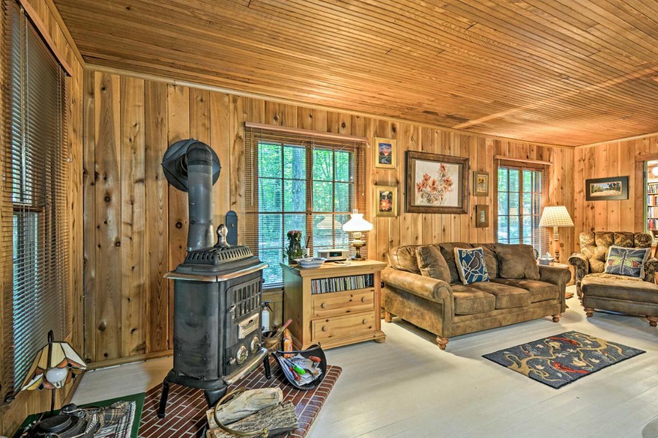 Pet-Friendly One Crow Cottage In Harbor Springs! Esterno foto