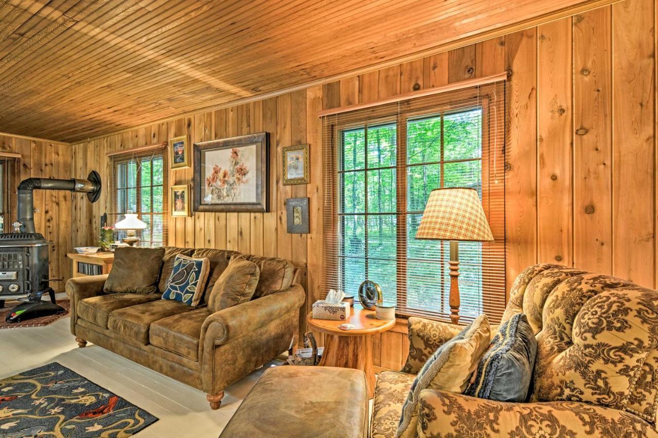 Pet-Friendly One Crow Cottage In Harbor Springs! Esterno foto