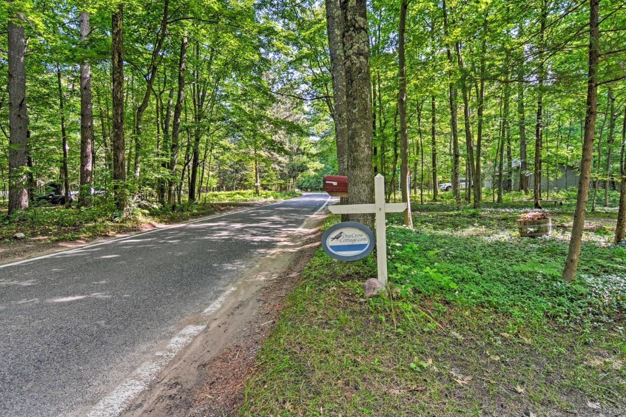 Pet-Friendly One Crow Cottage In Harbor Springs! Esterno foto